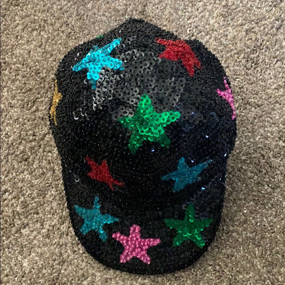 Blink blink 🧢 hat